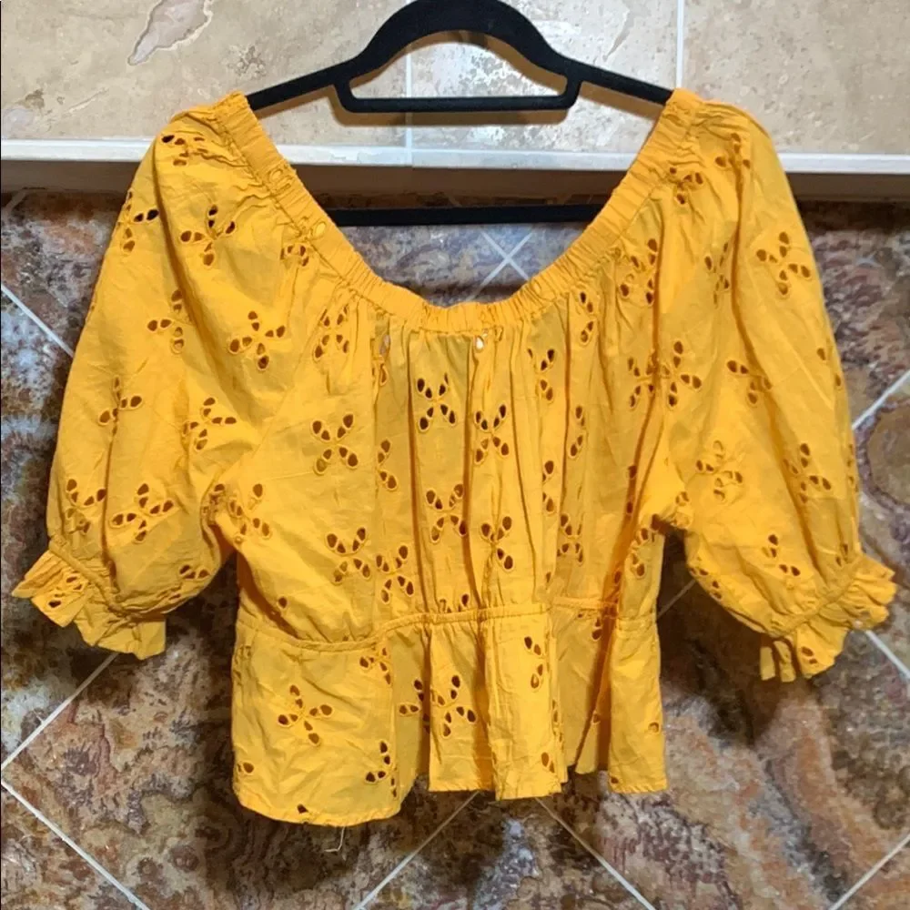 Women’s FREE PEOPLE
GARDENIA TOP Medium Color Golden Girl - Picture 13 of 15